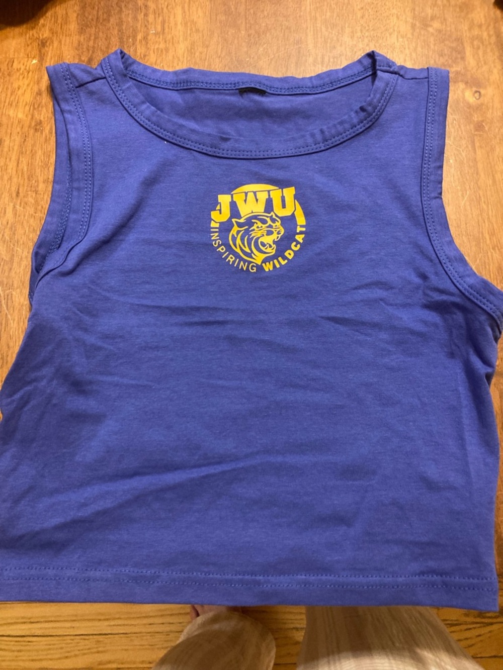 Johnson and Wales University custom top with Wildcat